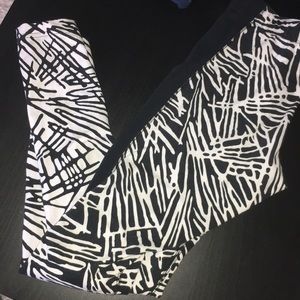 Nike Pattern Leggings